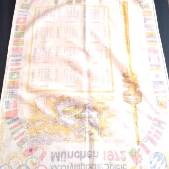 1972 Munich Germany Kitchen Tea Towel Calendar Olympic Summer Game - Picture 3 of 10